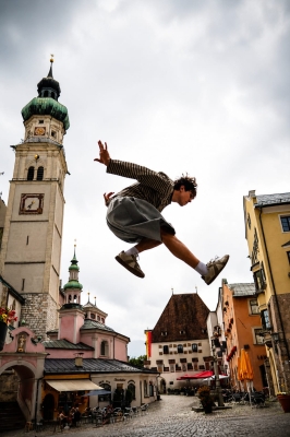 VAX Open International bringt die Weltelite des Parkour nach Hall in Tirol