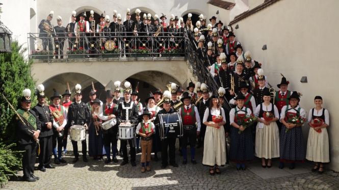 Speckbacher Stadtmusik und der Salinenmusik Hall
