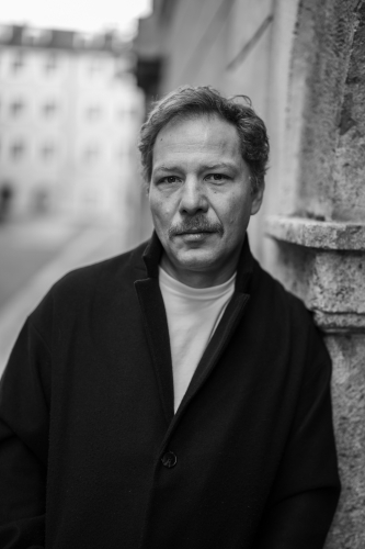leseZeichen Hall in Tirol: „Gelesenes - Liebe und andere Gefahren“ mit Stefan Riedl