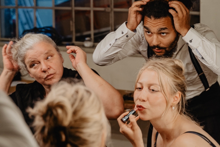 Falscher Hase 3 - Die Impro-Krimis sind zurück!
