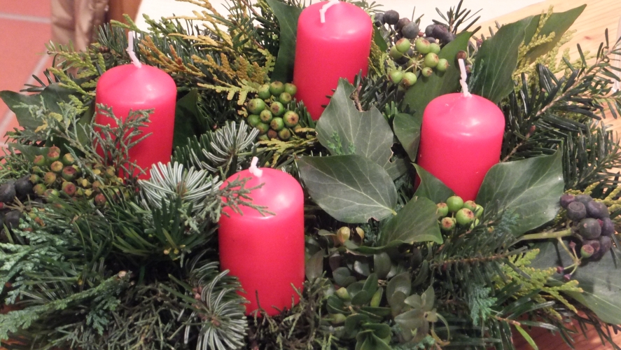 Adventkranzbinden