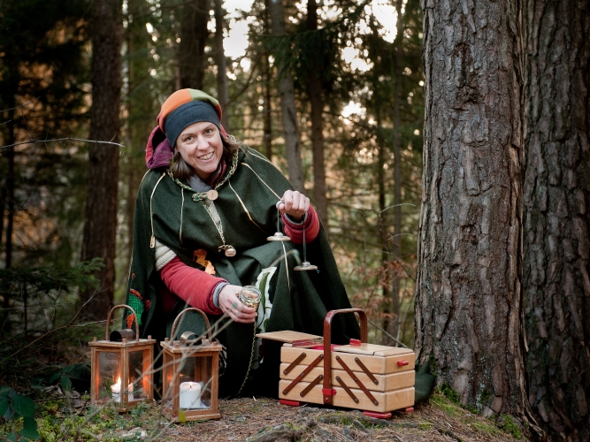 Einladung zum geheimnisvollen Funkelfeuer im Advent Geheimnisvolles Funkelfeuer im Advent