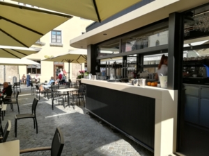 Bar Oberer Stadtplatz Gastgarten