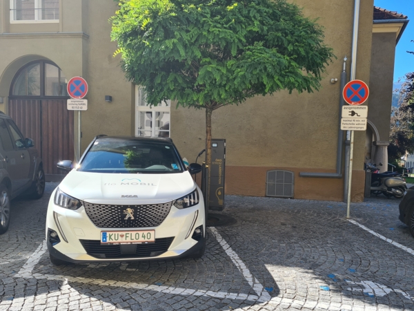 floMobil eCarsharing-Auto in der Krippgasse